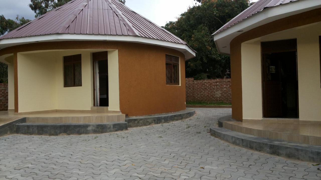 Kalalo Cottage Inn Pakwach Zewnętrze zdjęcie