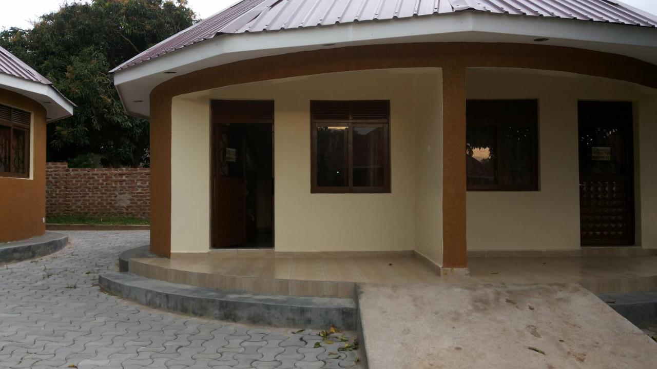 Kalalo Cottage Inn Pakwach Zewnętrze zdjęcie