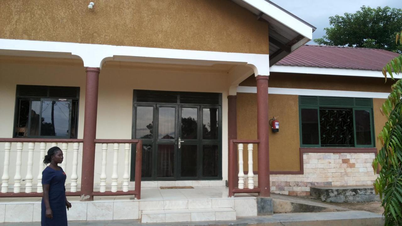 Kalalo Cottage Inn Pakwach Zewnętrze zdjęcie