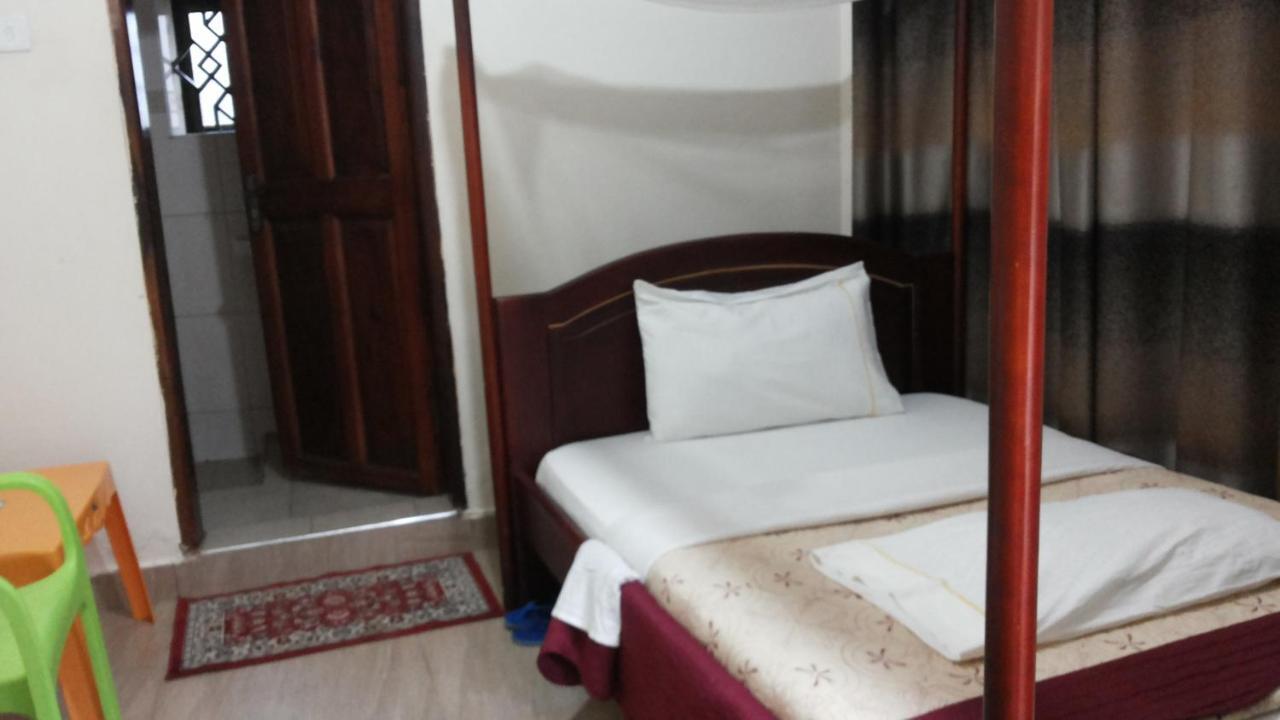 Kalalo Cottage Inn Pakwach Zewnętrze zdjęcie