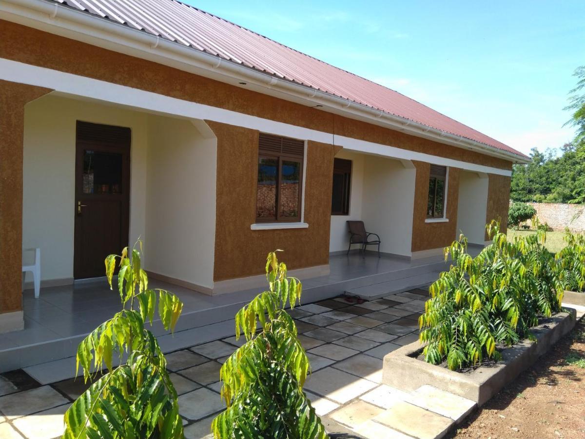 Kalalo Cottage Inn Pakwach Zewnętrze zdjęcie