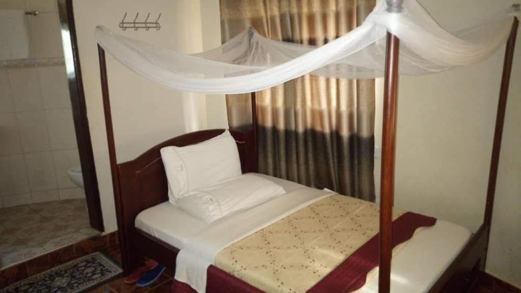Kalalo Cottage Inn Pakwach Zewnętrze zdjęcie